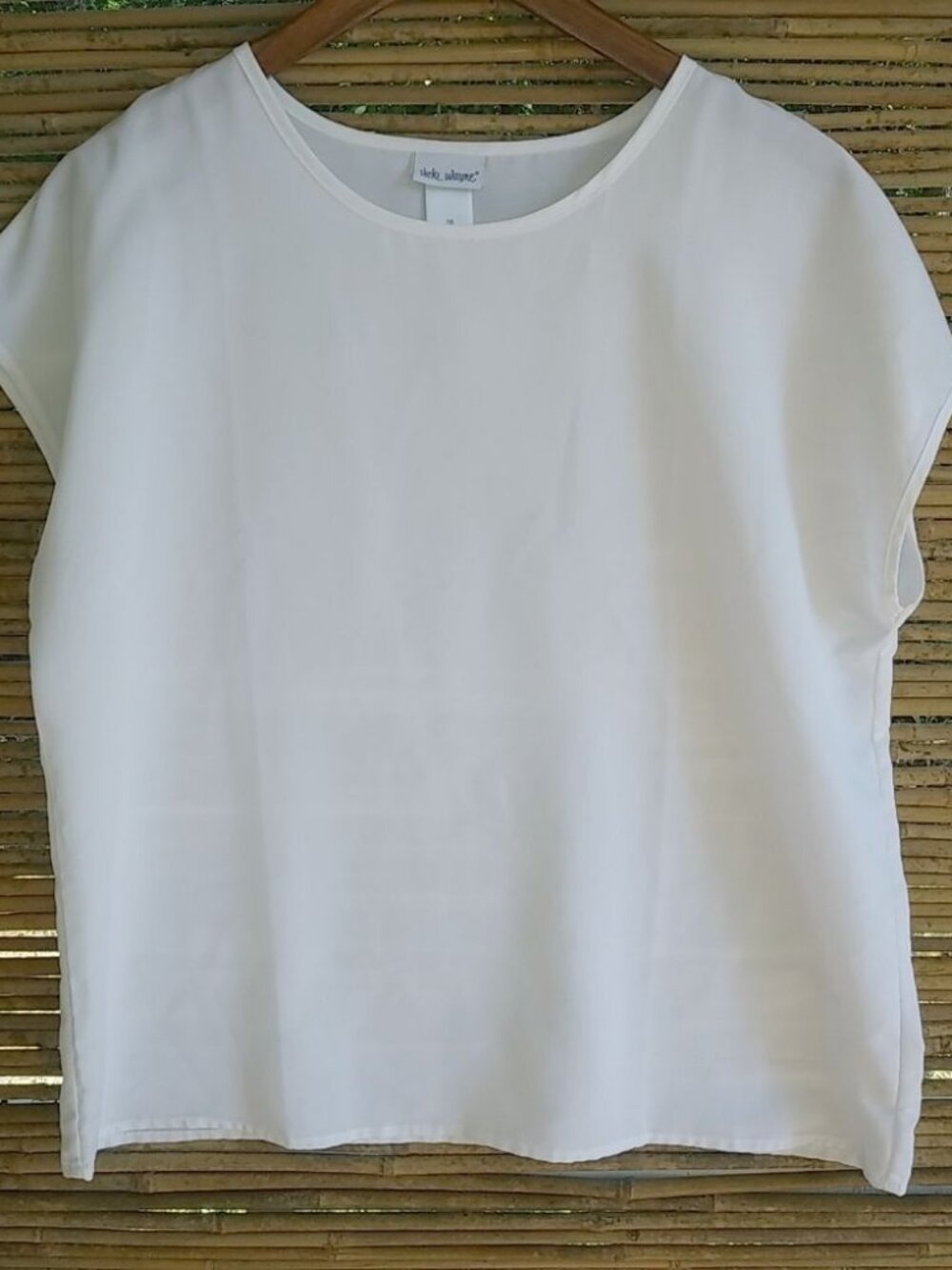 Vicki Wayne 16 White Sleeveless Shell Top Plus